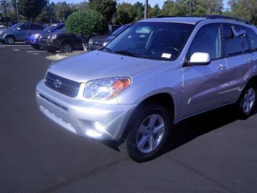 Photo Image Gallery & Touchup Paint: Toyota Rav4 in Titanium Metallic   (1D4)  YEARS: 2001-2005