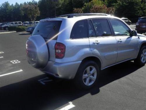 Photo Image Gallery & Touchup Paint: Toyota Rav4 in Titanium Metallic   (1D4)  YEARS: 2001-2005