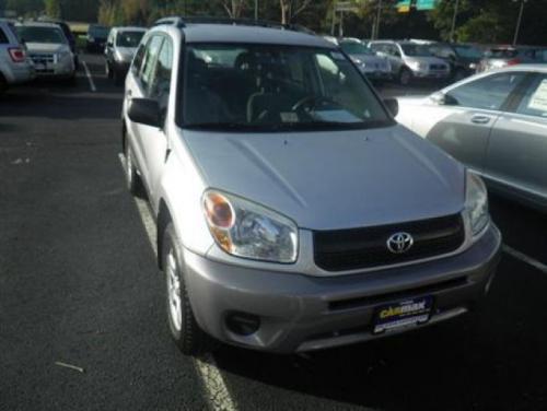 Photo Image Gallery & Touchup Paint: Toyota Rav4 in Titanium Metallic   (1D4)  YEARS: 2001-2005