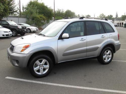 Photo Image Gallery & Touchup Paint: Toyota Rav4 in Titanium Metallic   (1D4)  YEARS: 2001-2005