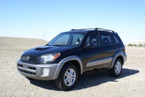 Photo Image Gallery & Touchup Paint: Toyota Rav4 in Black    (202)  YEARS: 2001-2005