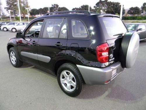 Photo Image Gallery & Touchup Paint: Toyota Rav4 in Black    (202)  YEARS: 2001-2005