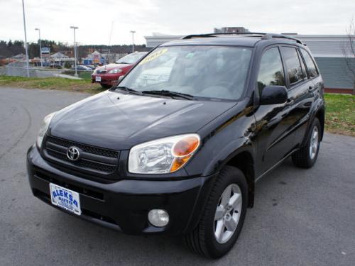 Photo Image Gallery & Touchup Paint: Toyota Rav4 in Black    (202)  YEARS: 2001-2005