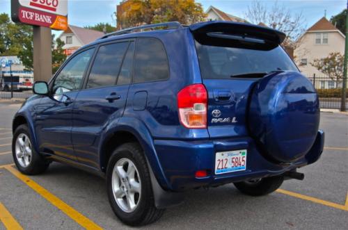 Photo Image Gallery & Touchup Paint: Toyota Rav4 in Spectra Blue Mica  (8M6)  YEARS: 2001-2005