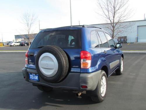 Photo Image Gallery & Touchup Paint: Toyota Rav4 in Spectra Blue Mica  (8M6)  YEARS: 2001-2005
