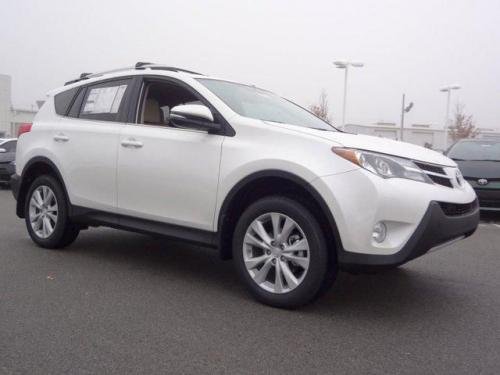 Photo Image Gallery & Touchup Paint: Toyota Rav4 in Blizzard Pearl   (070)  YEARS: 2013-2017
