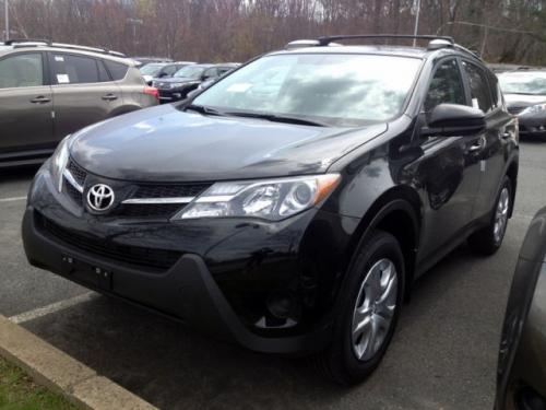 Photo Image Gallery & Touchup Paint: Toyota Rav4 in Black    (202)  YEARS: 2013-2018