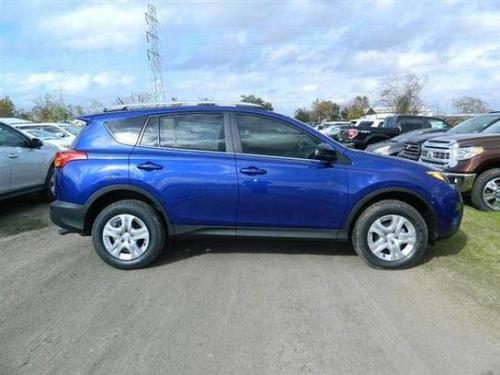 Photo Image Gallery & Touchup Paint: Toyota Rav4 in Blue Crush Metallic  (8W7)  YEARS: 2014-2015