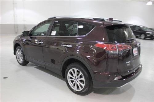 Photo Image Gallery & Touchup Paint: Toyota Rav4 in Black Currant Metallic  (9AH)  YEARS: 2016-2017