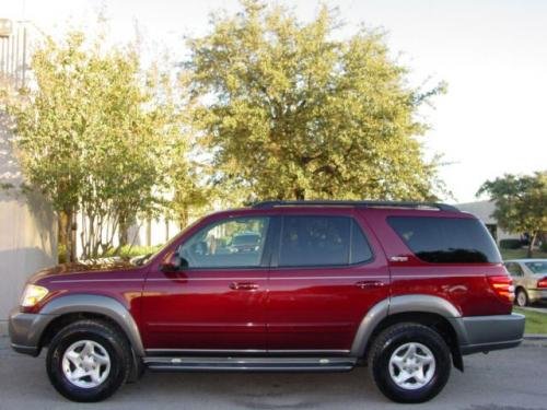 Photo of a 2003-2004 Toyota Sequoia in Salsa Red Pearl on Phantom Gray Pearl (paint color code 3Q3A