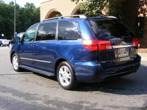 toyota sienna Photo Example of Paint Code 8Q0