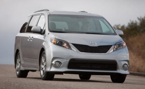 Photo Image Gallery & Touchup Paint: Toyota Sienna in Silver Sky Metallic  (1D6)  YEARS: 2011-2017