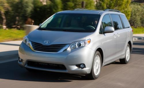 Photo Image Gallery & Touchup Paint: Toyota Sienna in Silver Sky Metallic  (1D6)  YEARS: 2011-2017