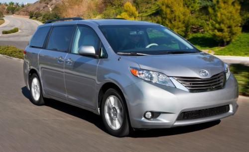 Photo Image Gallery & Touchup Paint: Toyota Sienna in Silver Sky Metallic  (1D6)  YEARS: 2011-2017