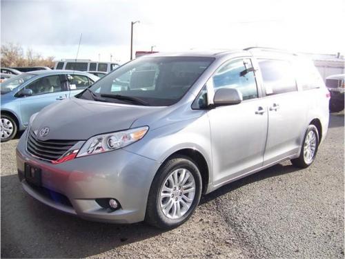Photo Image Gallery & Touchup Paint: Toyota Sienna in Silver Sky Metallic  (1D6)  YEARS: 2011-2017