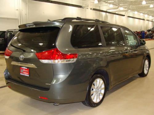 Photo Image Gallery & Touchup Paint: Toyota Sienna in Cypress Pearl   (6T7)  YEARS: 2011-2014