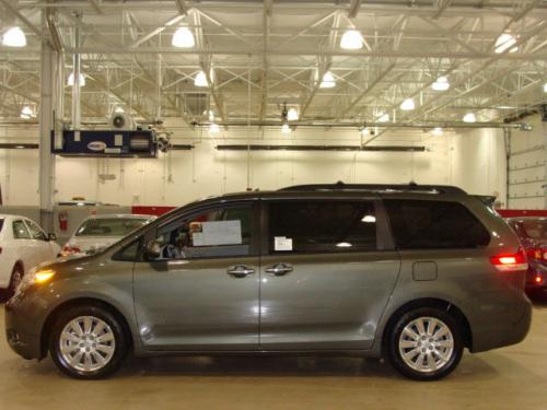 Photo Image Gallery & Touchup Paint: Toyota Sienna in Cypress Pearl   (6T7)  YEARS: 2011-2014