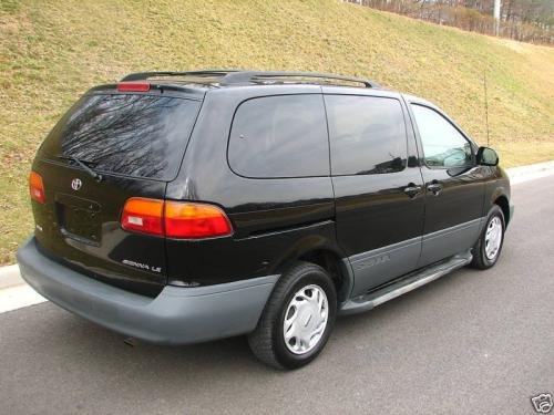 toyota sienna Photo Example of Paint Code 202