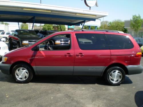 Photo Image Gallery & Touchup Paint: Toyota Sienna in Sunfire Red Pearl  (3K4)  YEARS: 1998-2000