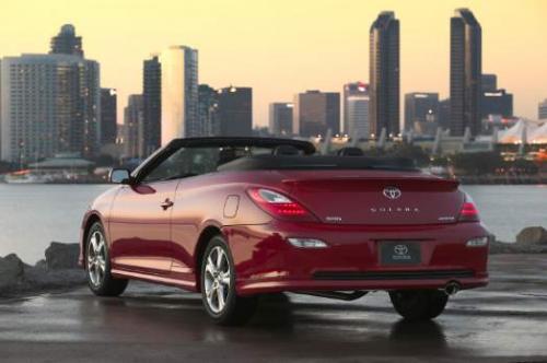 Photo Image Gallery & Touchup Paint: Toyota Solara in Absolutely Red   (3P0)  YEARS: 2004-2008