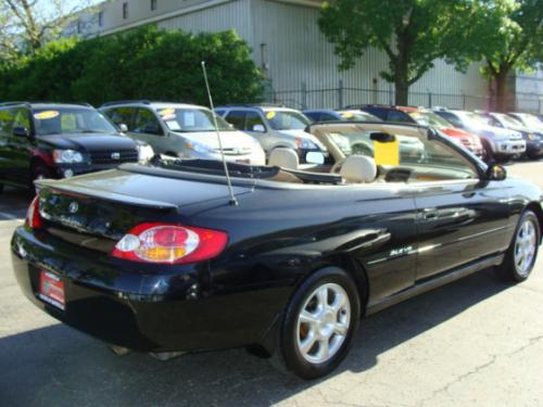 Photo Image Gallery & Touchup Paint: Toyota Solara in Black Sand Pearl  (209)  YEARS: 2000-2003
