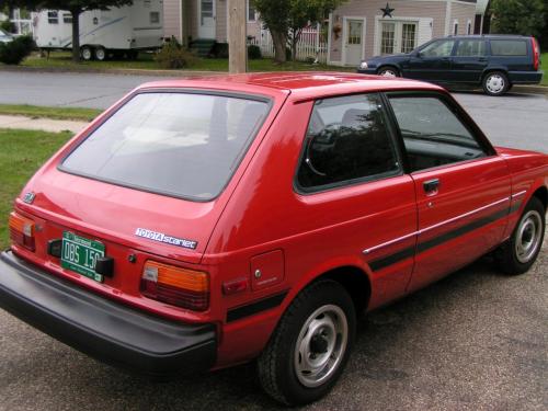 Photo Image Gallery & Touchup Paint: Toyota Starlet in Red    (391)  YEARS: 1981-1984