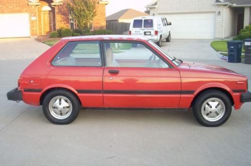 Photo Image Gallery & Touchup Paint: Toyota Starlet in Red    (391)  YEARS: 1981-1984
