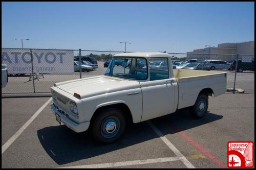 Photo Image Gallery & Touchup Paint: Toyota Stout in Lily White   (T403)  YEARS: 1964-1968