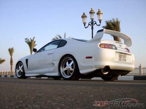 Photo Image Gallery & Touchup Paint: Toyota Supra in Super White   (040)  YEARS: 1993-1998