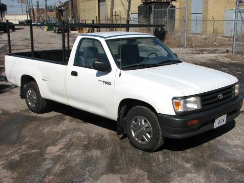 Photo Image Gallery & Touchup Paint: Toyota T100 in White    (045)  YEARS: 1993-1997