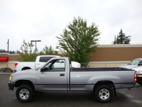 Photo Image Gallery & Touchup Paint: Toyota T100 in Pewter Pearl   (196)  YEARS: 1993-1997