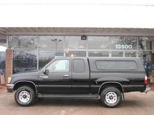 Photo Image Gallery & Touchup Paint: Toyota T100 in Black    (202)  YEARS: 1993-1998