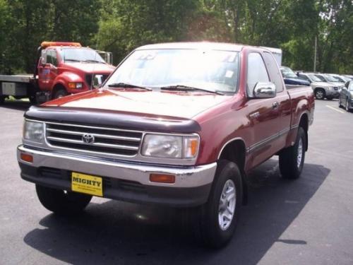 Photo Image Gallery & Touchup Paint: Toyota T100 in Sunfire Red Pearl  (3K4)  YEARS: 1996-1998