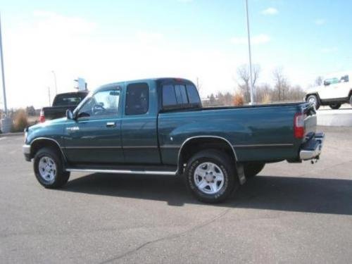 Photo Image Gallery & Touchup Paint: Toyota T100 in Sierra Green Metallic  (6N7)  YEARS: 1997-1998