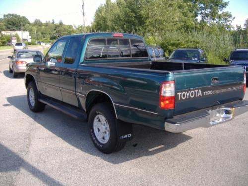 Photo Image Gallery & Touchup Paint: Toyota T100 in Sierra Green Metallic  (6N7)  YEARS: 1997-1998