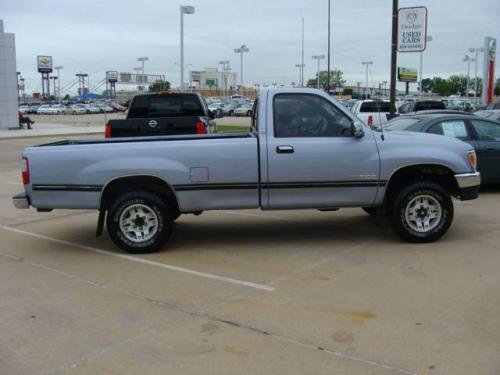 Photo Image Gallery & Touchup Paint: Toyota T100 in Nordic Blue Metallic  (8D8)  YEARS: 1993-1993
