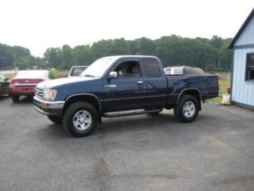 Photo Image Gallery & Touchup Paint: Toyota T100 in Dark Blue Pearl  (8E3)  YEARS: 1993-1997