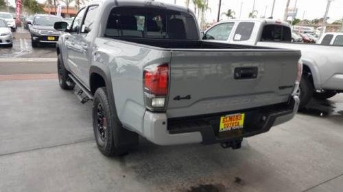 toyota tacoma Photo Example of Paint Code 1H5