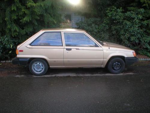 Photo Image Gallery & Touchup Paint: Toyota Tercel in Light Topaz Metallic  (4E1)  YEARS: 1984-1986