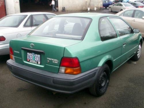 Photo Image Gallery & Touchup Paint: Toyota Tercel in Meadow Green Pearl  (6P6)  YEARS: 1997-1998