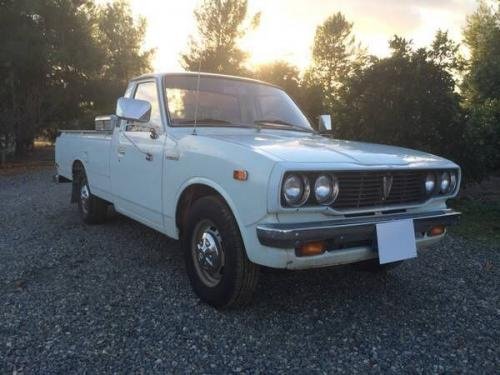 Photo Image Gallery & Touchup Paint: Toyota Truck in White    (012)  YEARS: 1972-1978