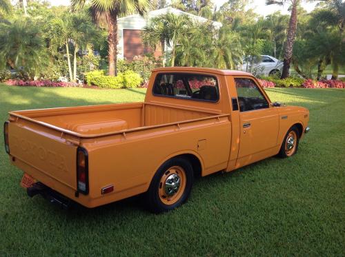 Photo Image Gallery & Touchup Paint: Toyota Truck in Orange    (352)  YEARS: 1977-1978