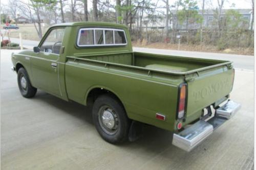 Photo Image Gallery & Touchup Paint: Toyota Truck in Olive    (637)  YEARS: 1974-1977