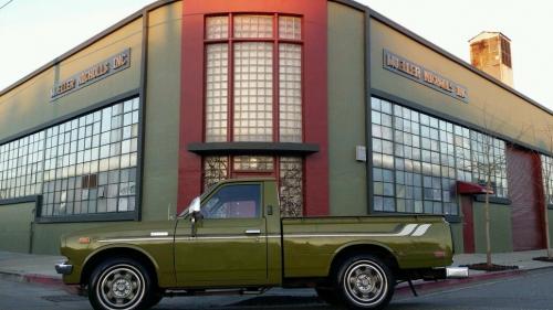 Photo Image Gallery & Touchup Paint: Toyota Truck in Olive    (637)  YEARS: 1974-1977