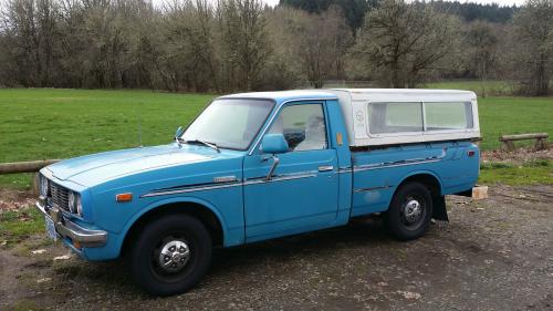Photo Image Gallery & Touchup Paint: Toyota Truck in Light Blue   (854)  YEARS: 1972-1975