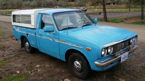 Photo Image Gallery & Touchup Paint: Toyota Truck in Light Blue   (854)  YEARS: 1972-1975