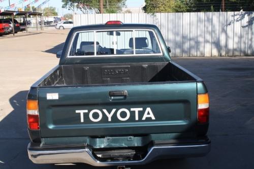 Photo Image Gallery & Touchup Paint: Toyota Truck in Evergreen Pearl   (751)  YEARS: 1994-1995