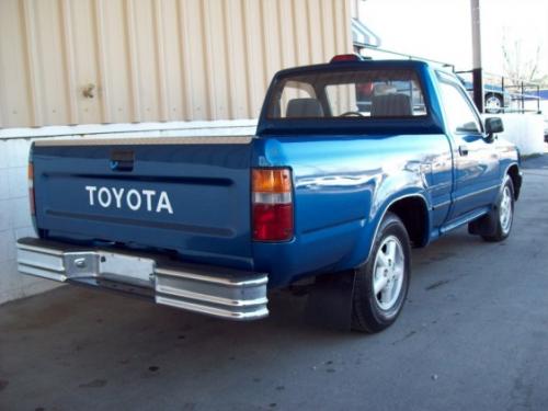 Photo Image Gallery & Touchup Paint: Toyota Truck in Bright Blue Metallic  (8H8)  YEARS: 1993-1995