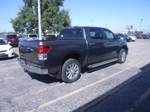 ImportArchive 1958-2018 / Toyota Tundra 2007‑ Touchup Paint Codes and