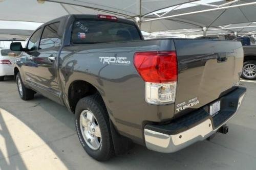Photo Image Gallery & Touchup Paint: Toyota Tundra in Magnetic Gray Metallic  (1G3)  YEARS: 2016-2016